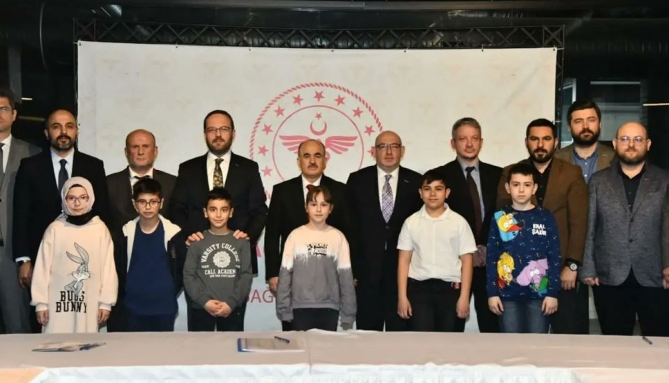 İl Sağlık Müdürlüğü Tarafından Yürütülecek “ Parmaklar Nefes Alsın”Projesi Kapsamında Düzenlenen İmza Törenine MÜSİAD Samsun Olarak Katıldık.