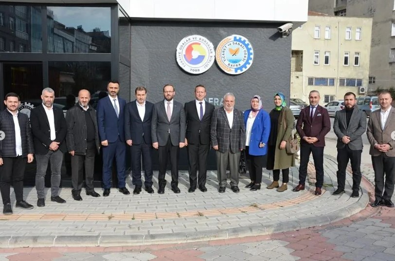 Şube Başkanımız Hasan Tahsin ŞENGÜL ve Yönetim Kurulu Üyelerimiz Bafra Ticaret ve Sanayi Odası Başkanı Serdal Sefa KOCABAŞ'ı Ziyaret Etti.