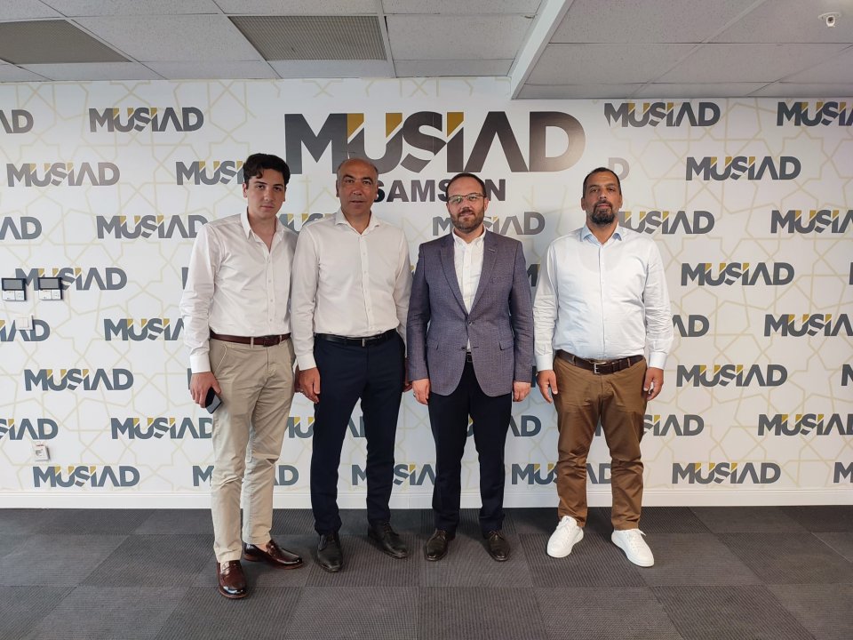 MÜSİAD Yüksek İstişare Kurulu üyesi Musa AYDIN ve MÜSİAD Karlsruhe Başkanı Kamil MANZAK'nın şubemizi ziyareti