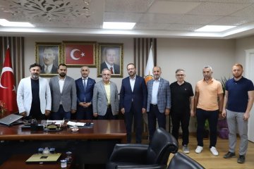 AK Parti İl Başkanı olarak görevlendirilen Mehmet KÖSE'yi makamında ziyaretimiz