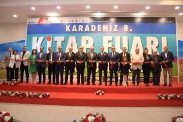 TÜYAP Fuar ve Kongre Merkezi'nde 30 Eylül -8 Ekim 2023 tarihleri arasında düzenlenen Karadeniz 8.  Kitap Fuarı'nın açılışına Şube Başkanımız Hasan Tahsin ŞENGÜL katıldı.